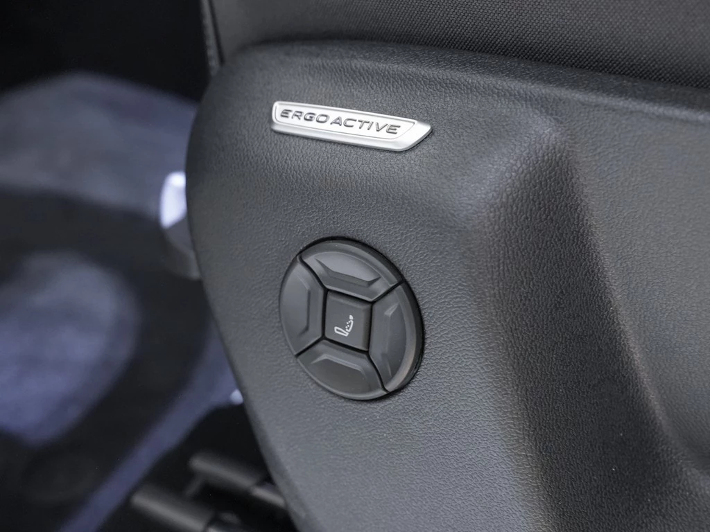 Volkswagen Tiguan 1,5 l eHybrid DSG R-Line AHK PANO NAVI