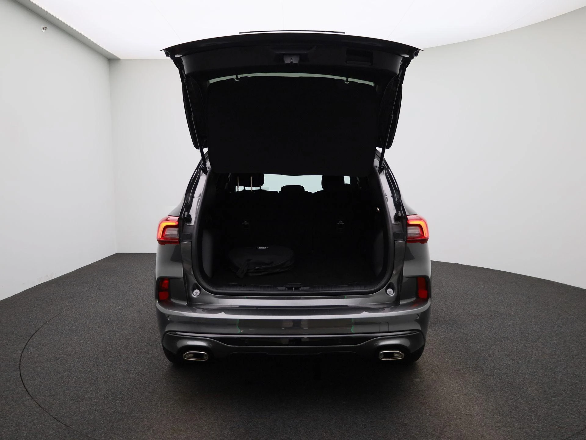 Ford-Kuga-image-10