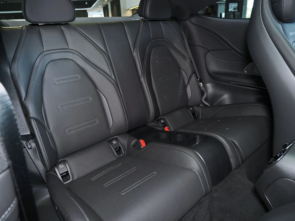 Mercedes-AMG-CLE 53-image-12