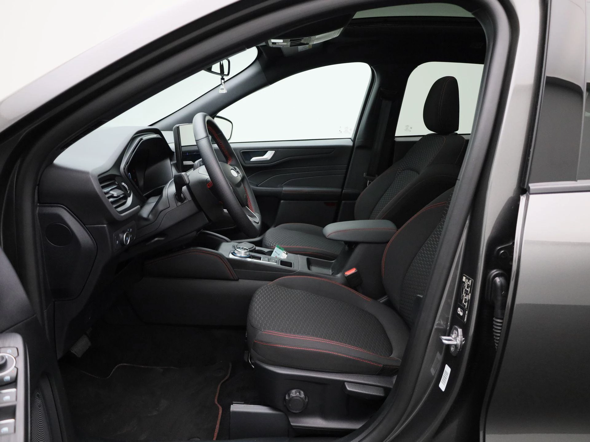 Ford-Kuga-image-8