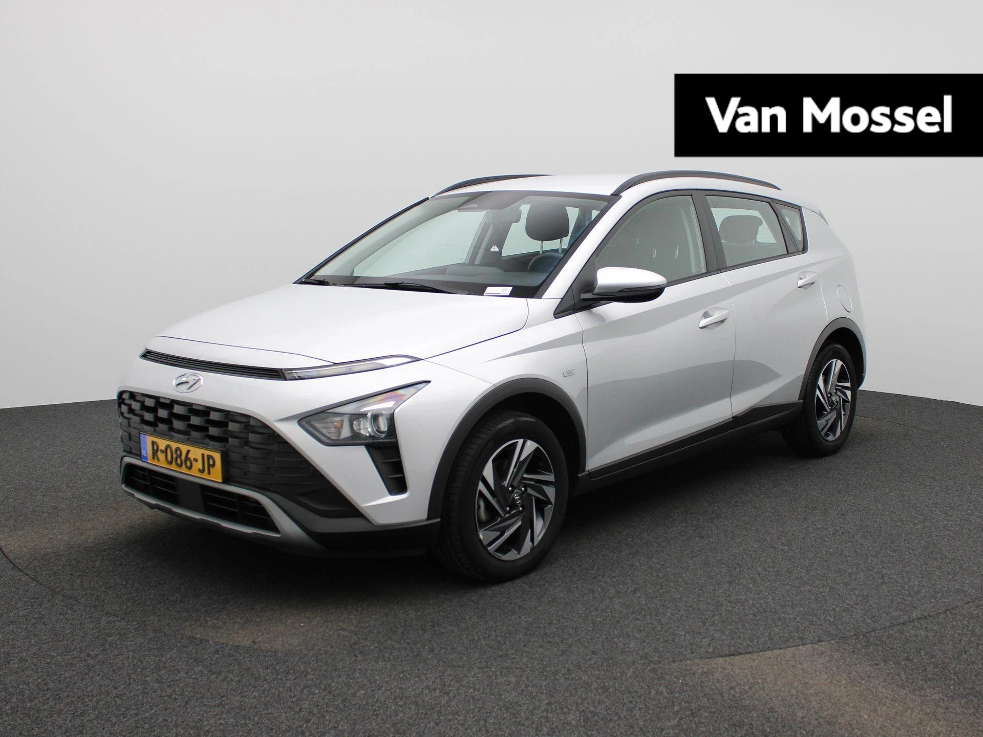 Hyundai-Bayon-image-0