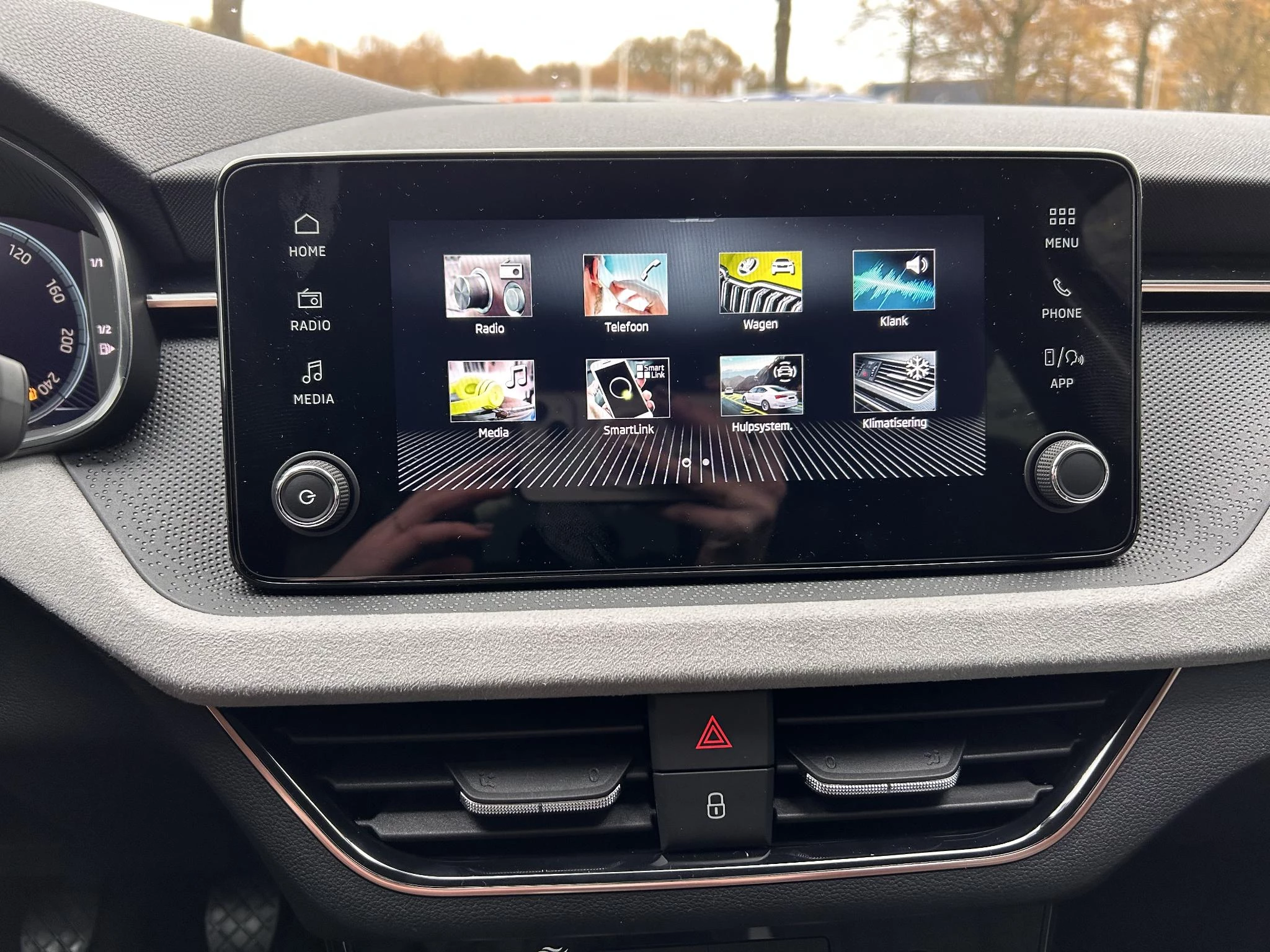 Škoda-Scala-image-7