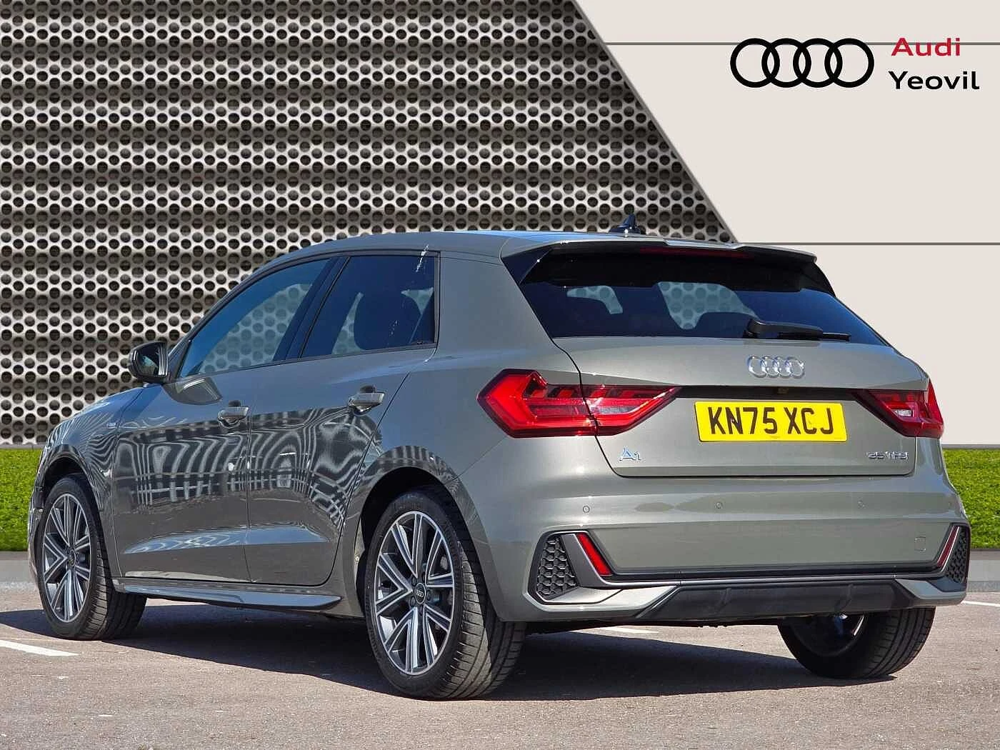 Audi-A1 Sportback-image-46
