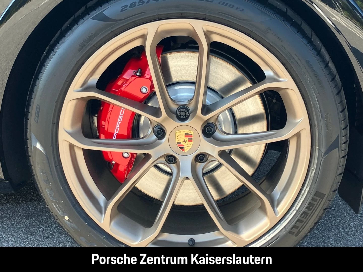 Porsche Cayenne GTS Coupe InnoDrive HA-Lenkung Head-Up gts
