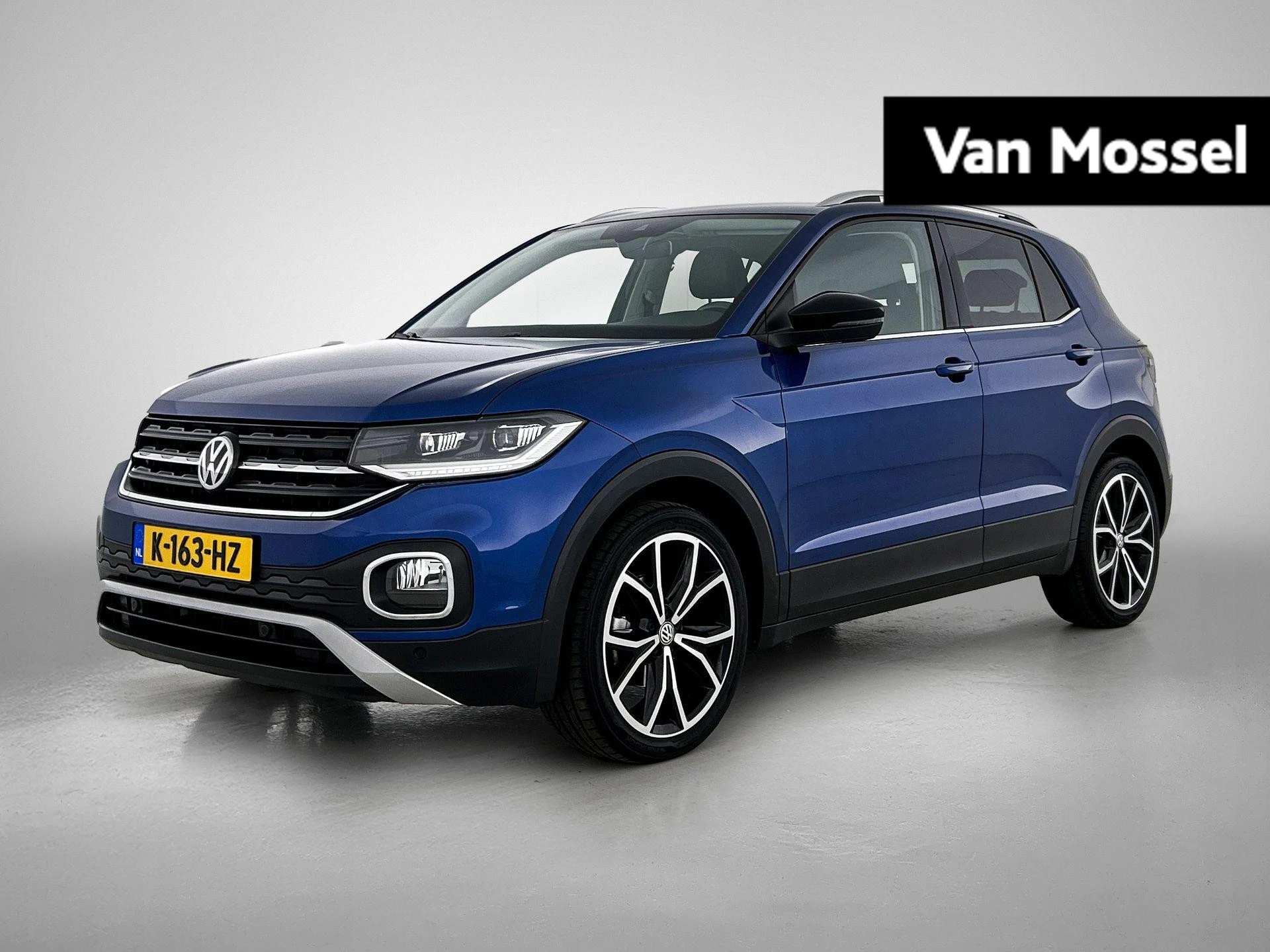 Volkswagen-T-Cross-image-0