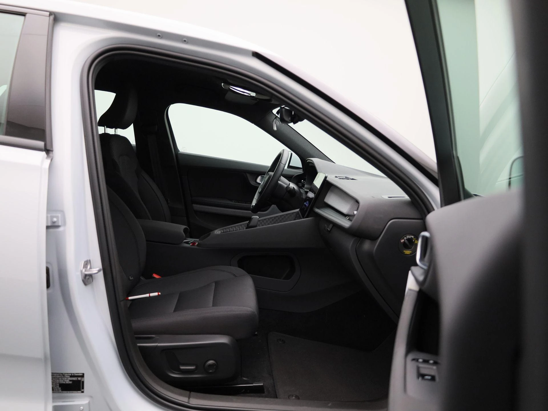 Polestar-2-image-39