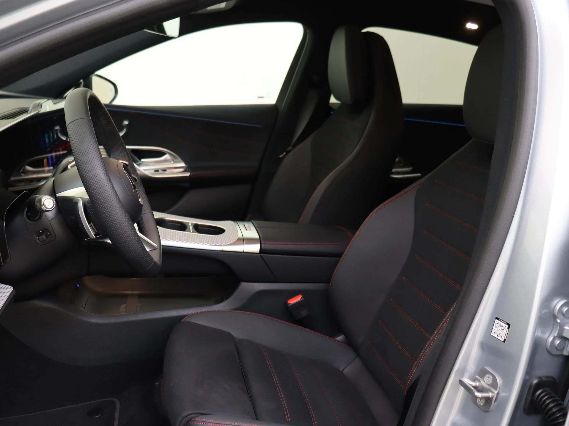 Mercedes-Benz-C-Klasse-image-14