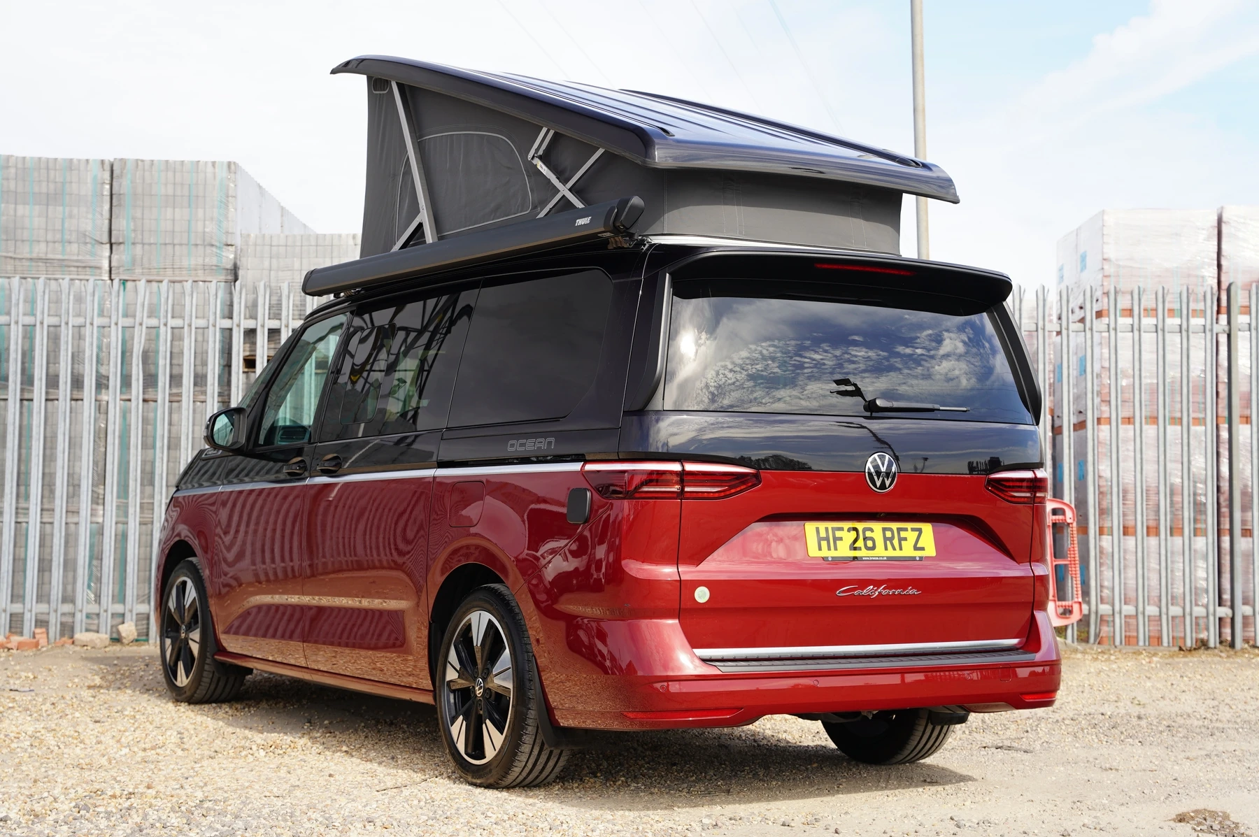 Volkswagen-California-image-2