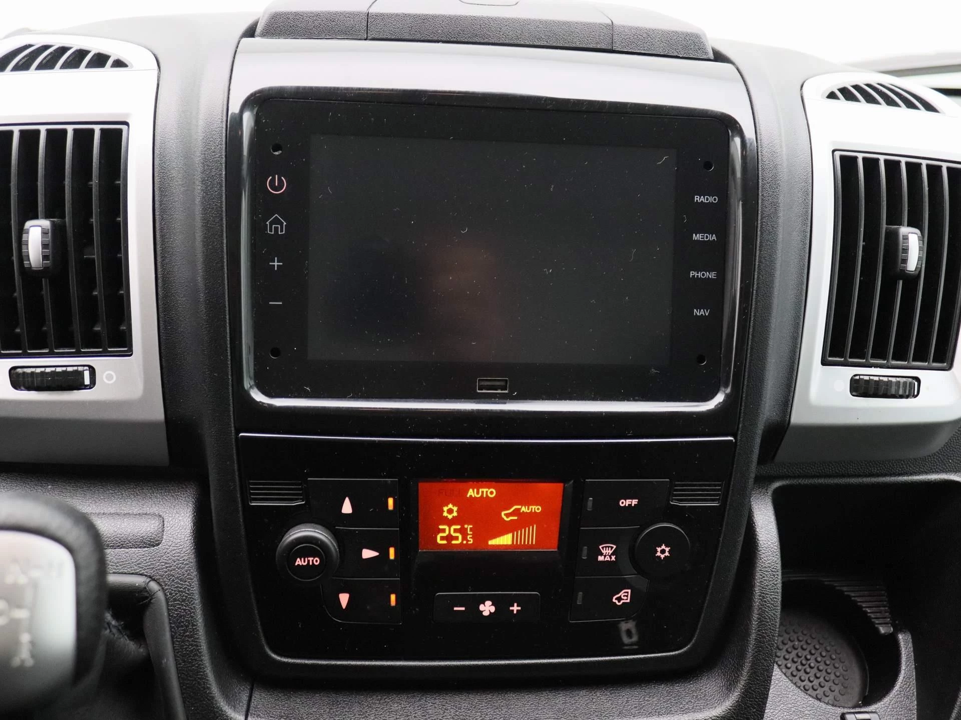 Fiat-E-Ducato-image-9