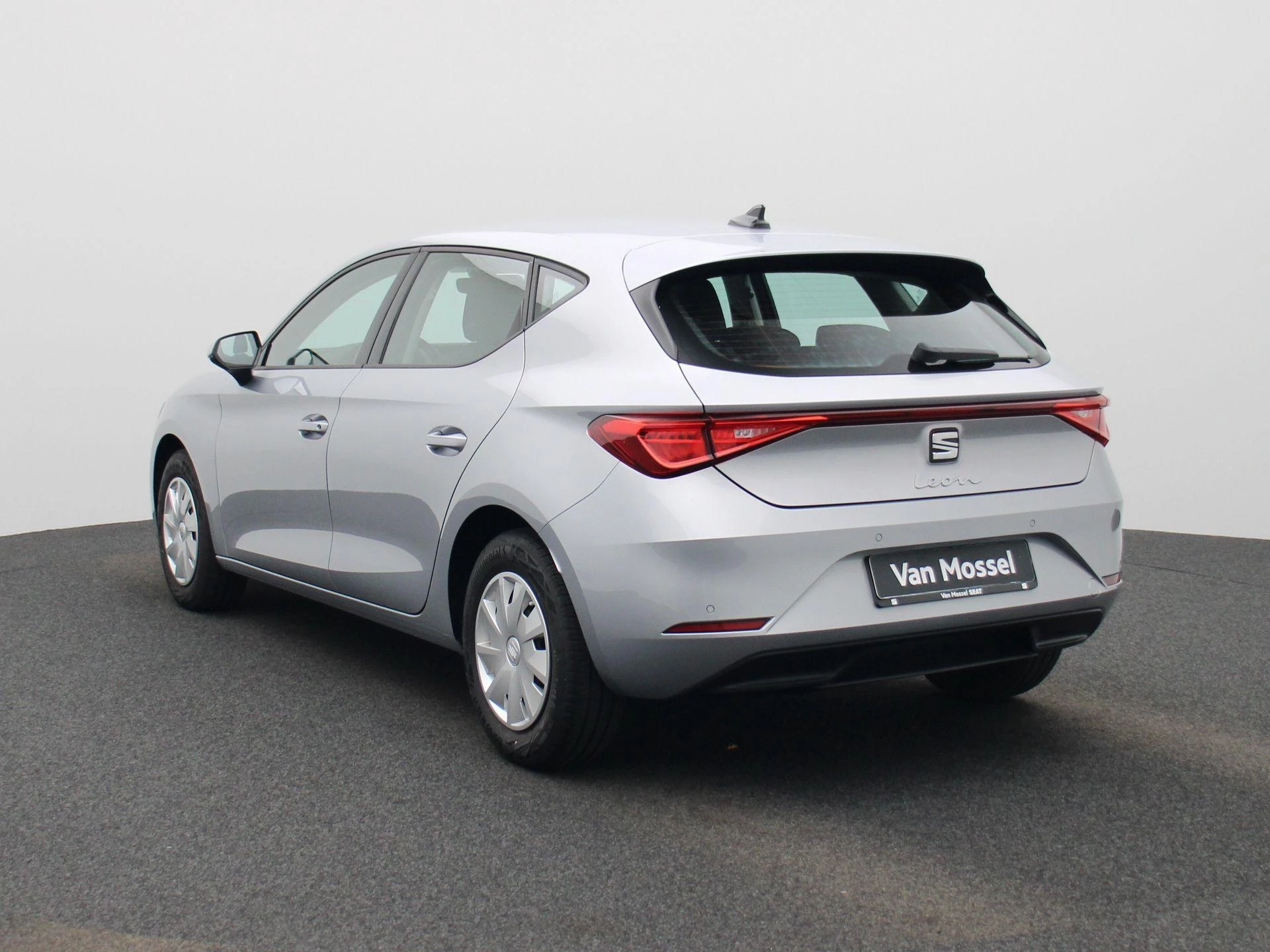 SEAT-Leon-image-1