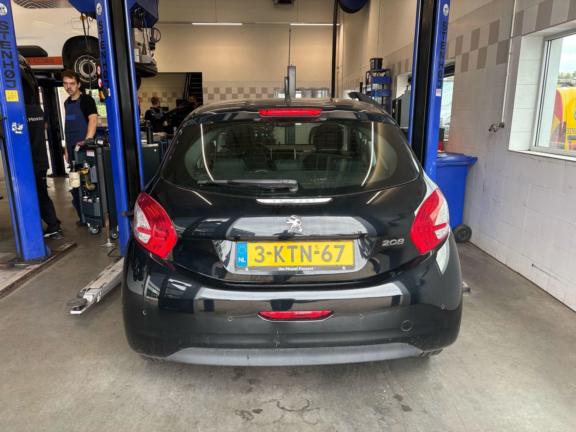 Peugeot-208-image-3