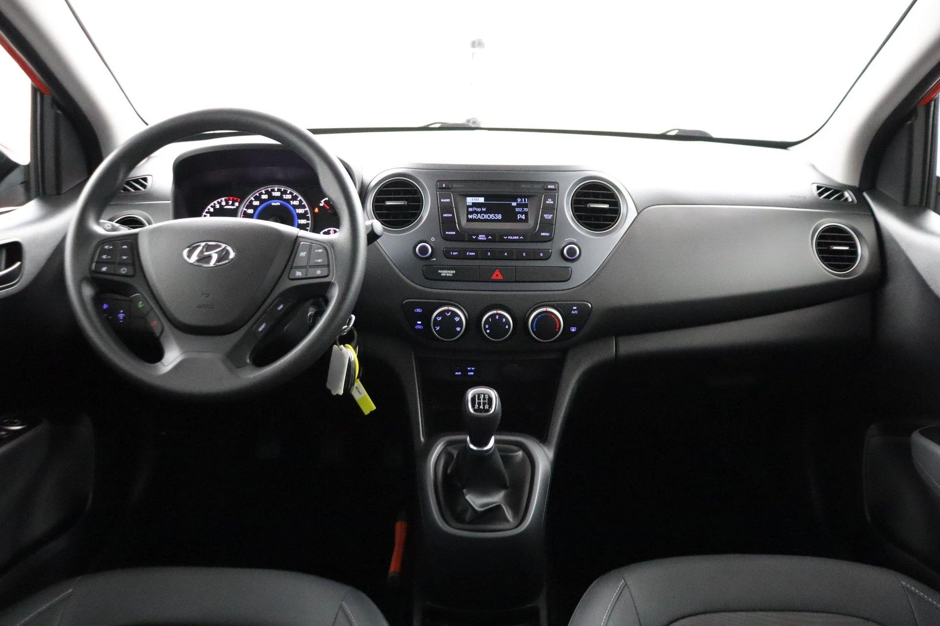 Hyundai-i10-image-8