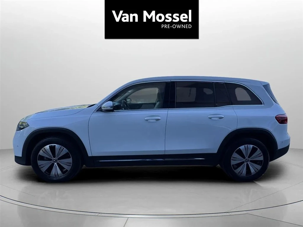 Mercedes-Benz-EQB-image-7
