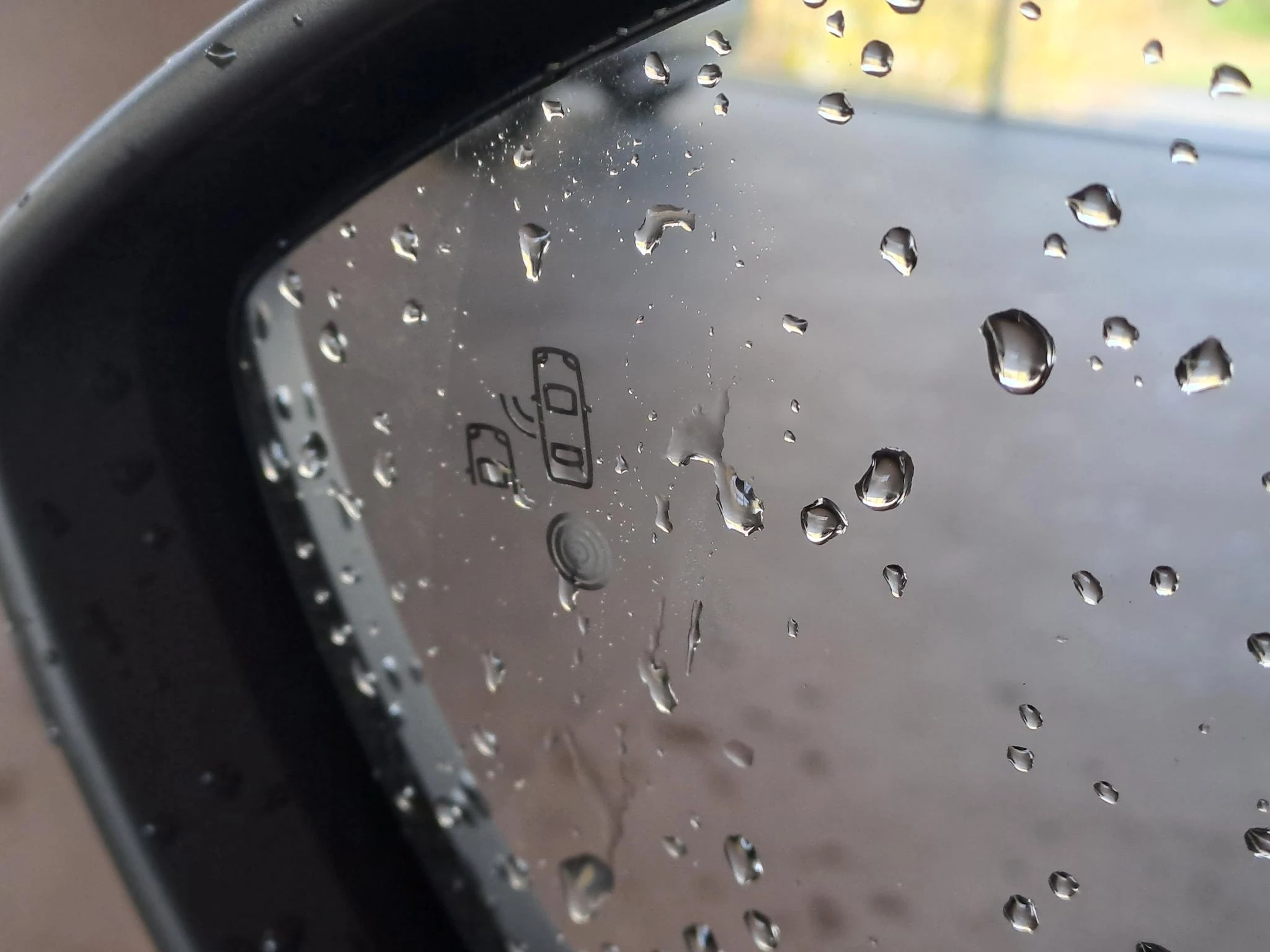 Peugeot-2008-image-18