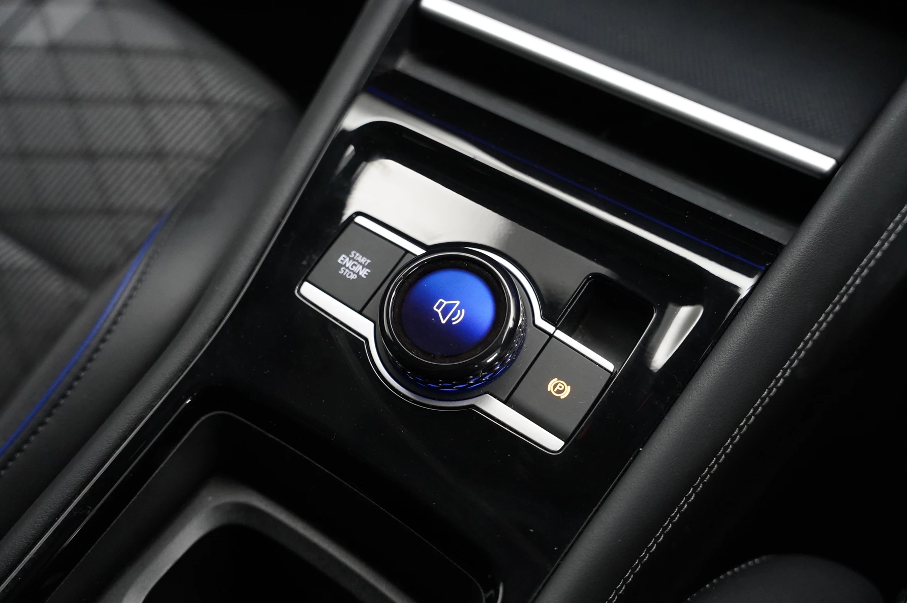 Volkswagen-Tiguan-image-35