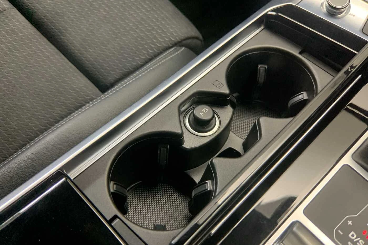 Audi-A6-image-18
