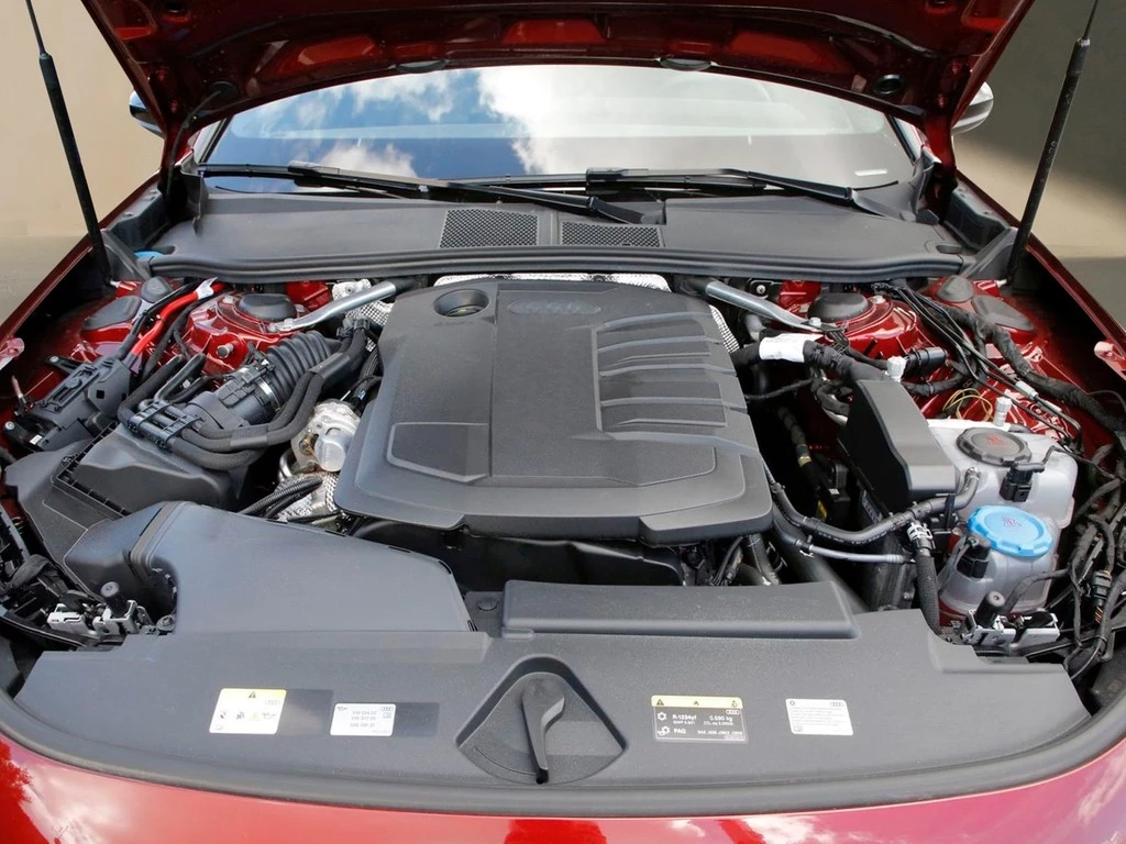 Audi A5 Avant TDI S line GWP 20"|NAVI+VC|RFK|LED|AHK|