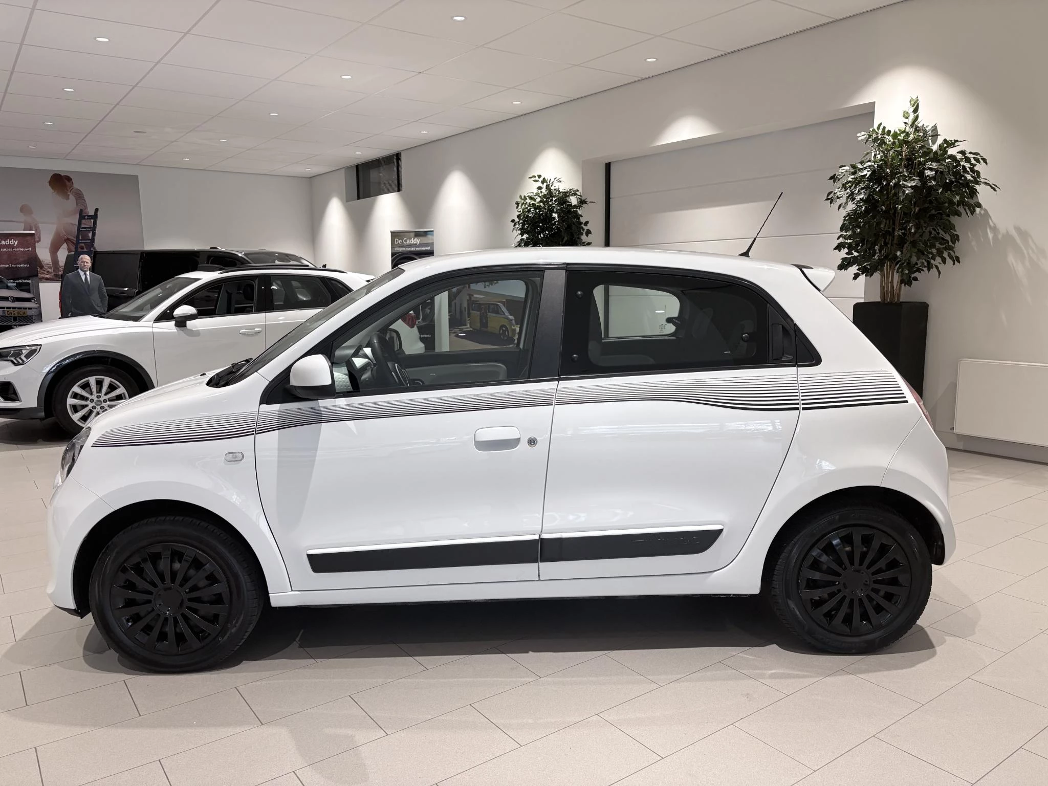 Renault-Twingo-image-2