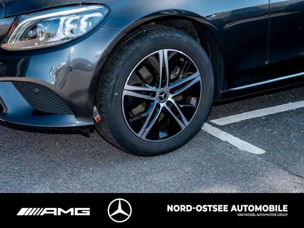 Mercedes-Benz-C-Klasse-image-4