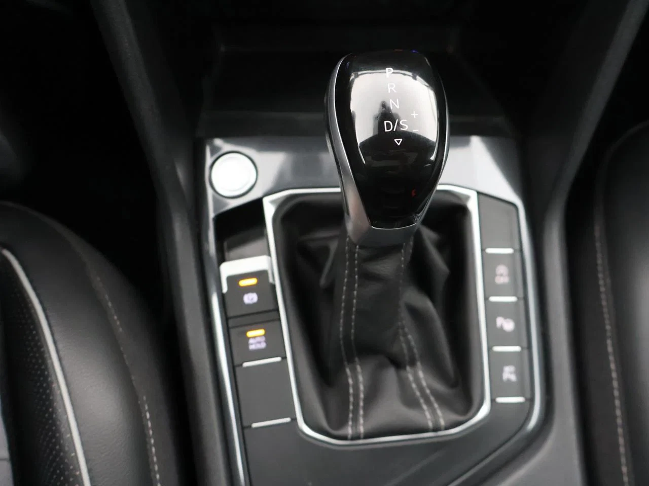 Volkswagen-Tiguan Allspace-image-19