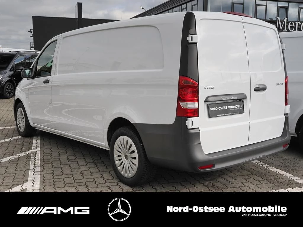 Mercedes-Benz-Vito-image-3