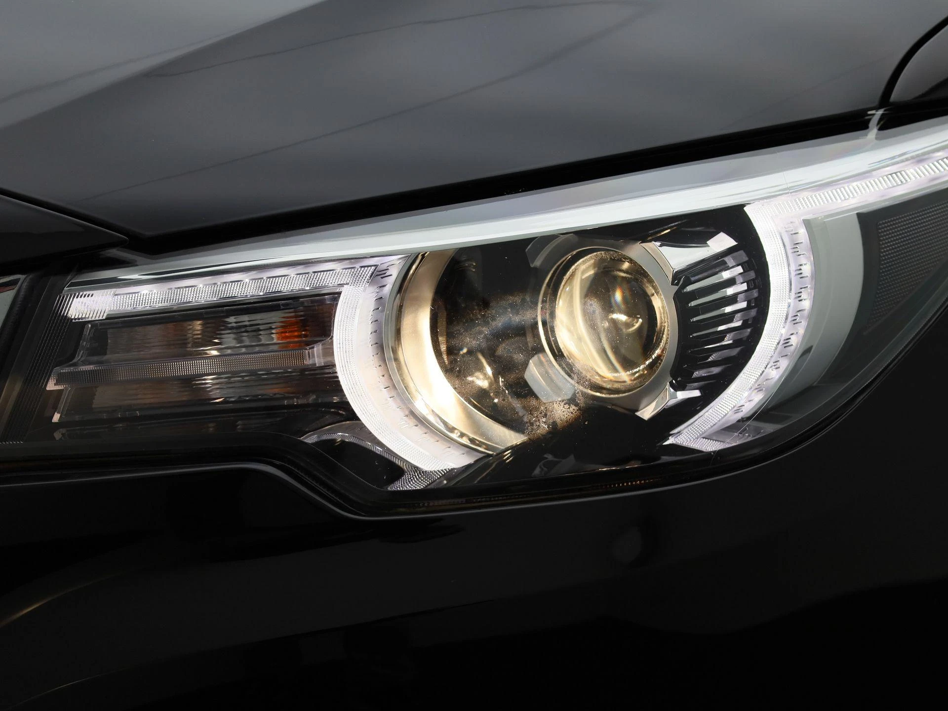 MG-ZS EV-image-13