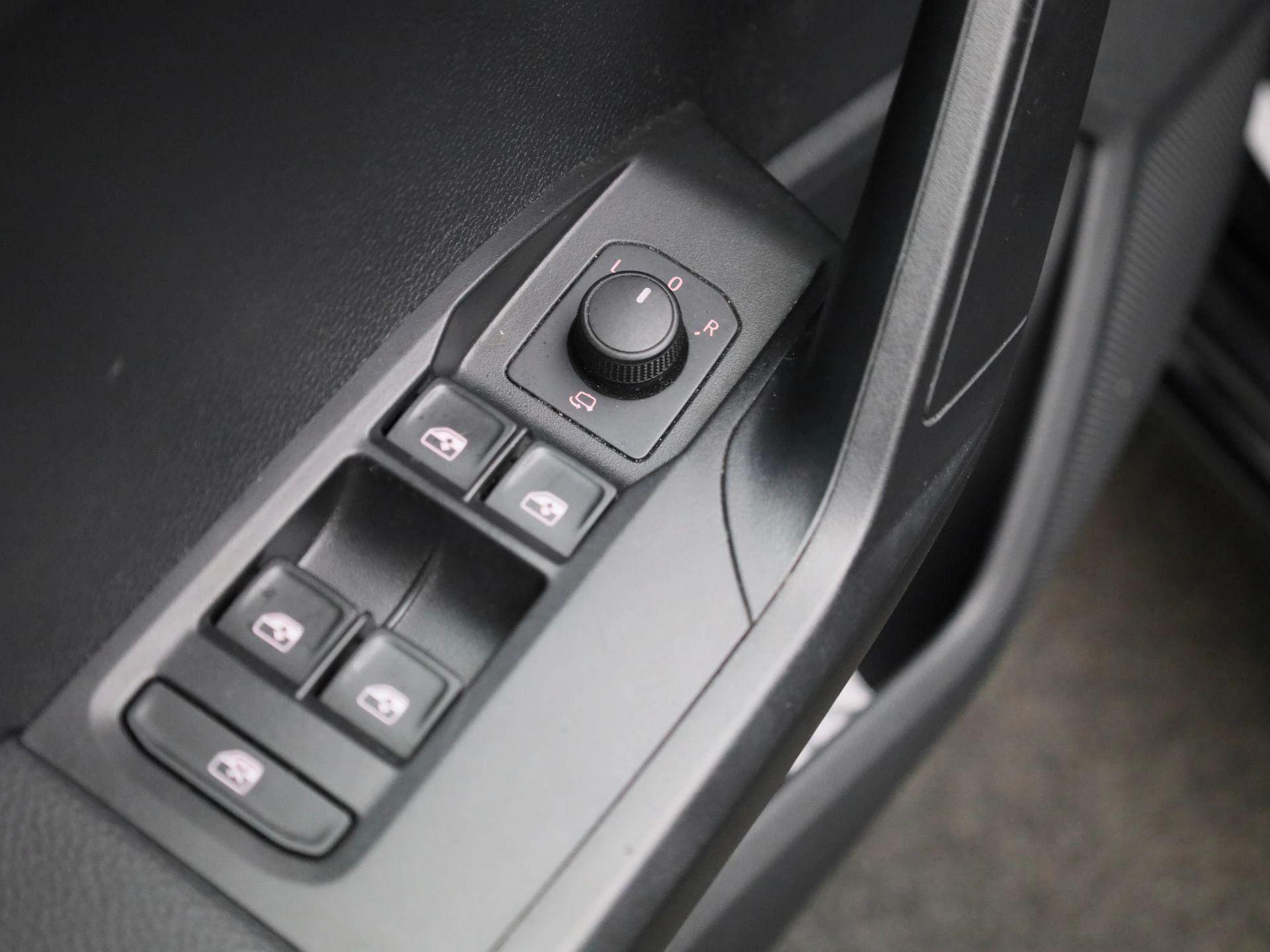 SEAT-Ibiza-image-27