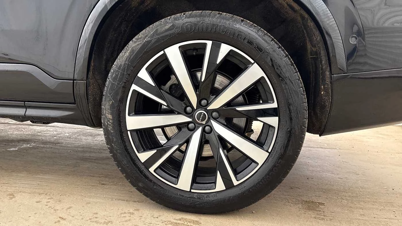 Volvo-XC90-image-3