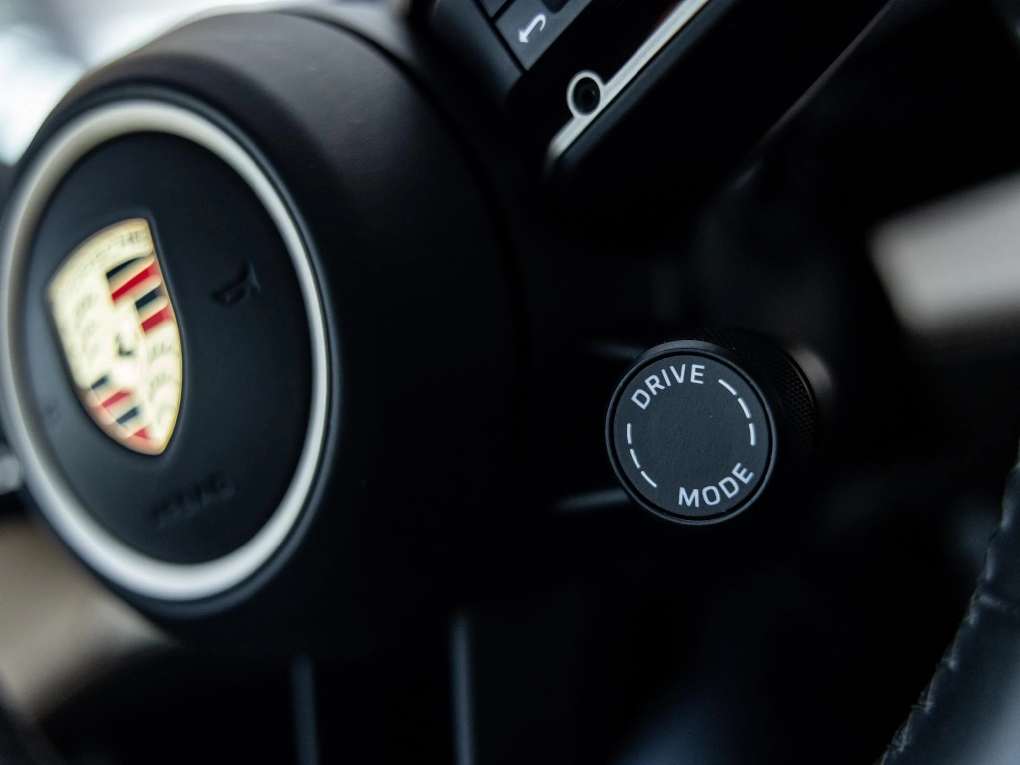Porsche-Taycan-image-30