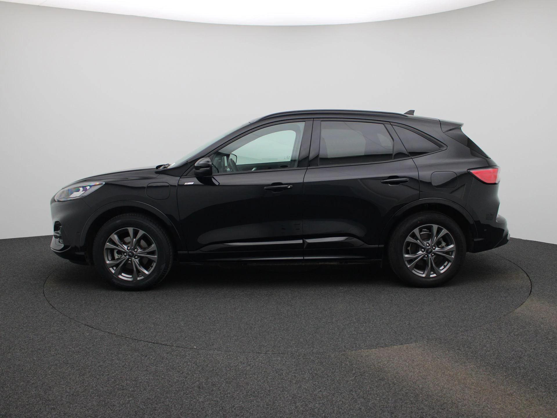 Ford-Kuga-image-3