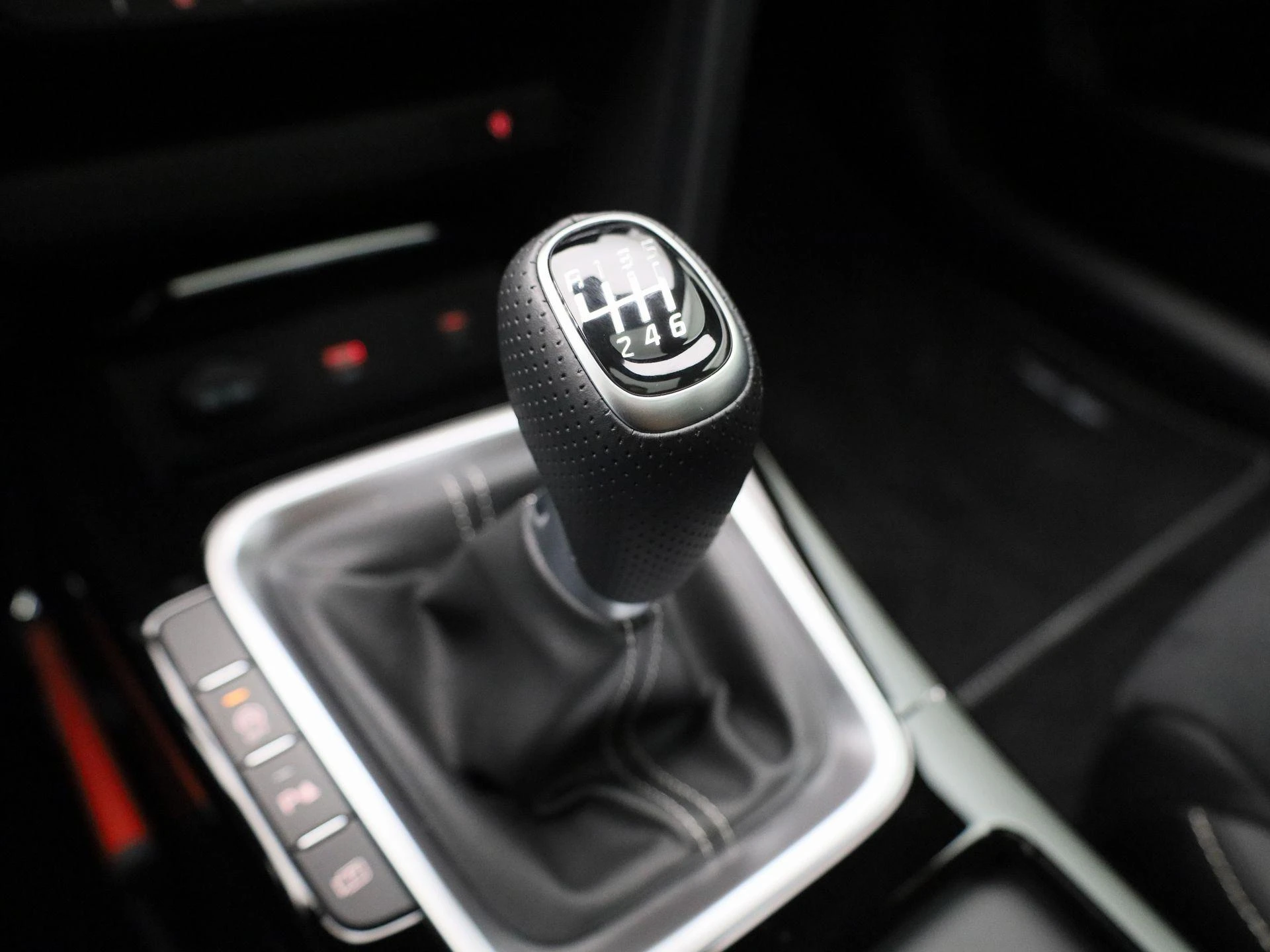 Kia Ceed - 25