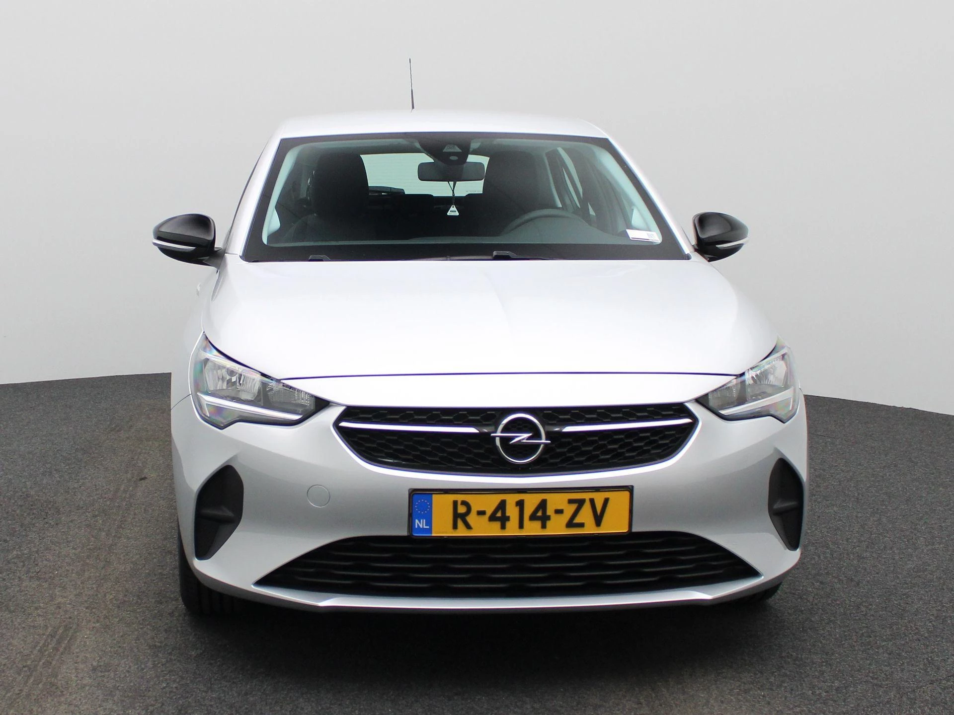 Opel-Corsa-image-2