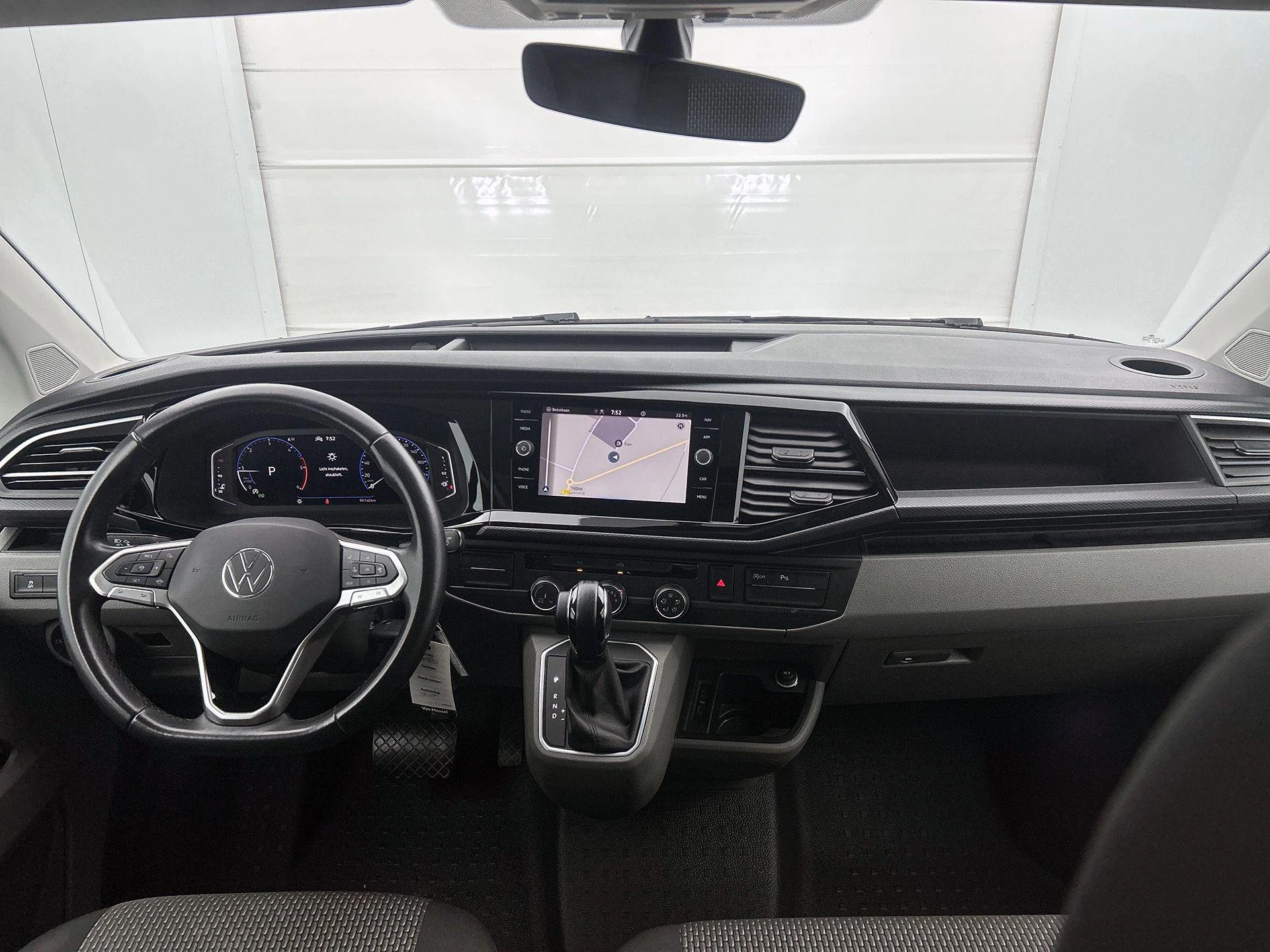 Volkswagen Transporter 2.0 TDI L1H1 150 PK