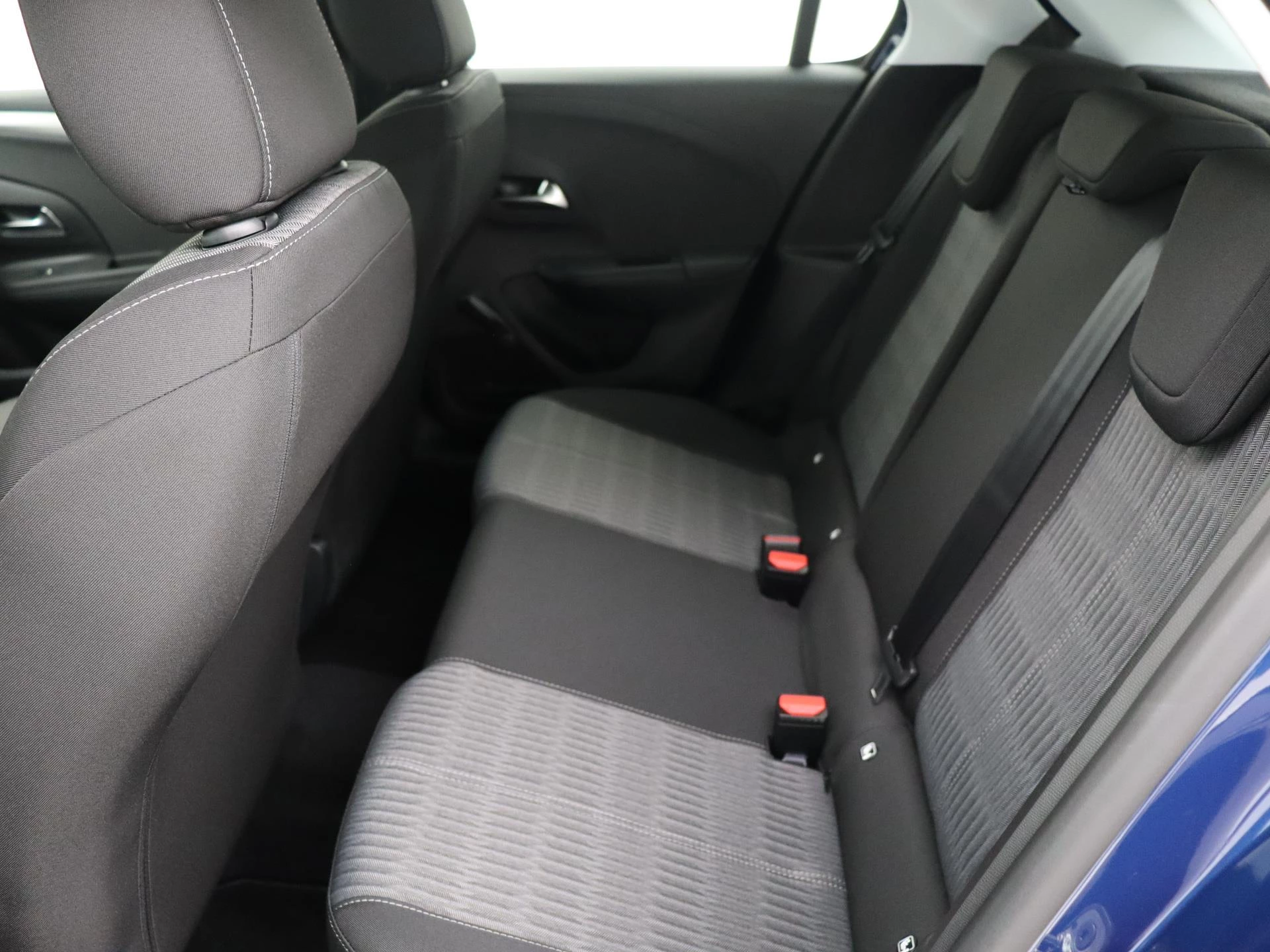 Opel-Corsa-image-9