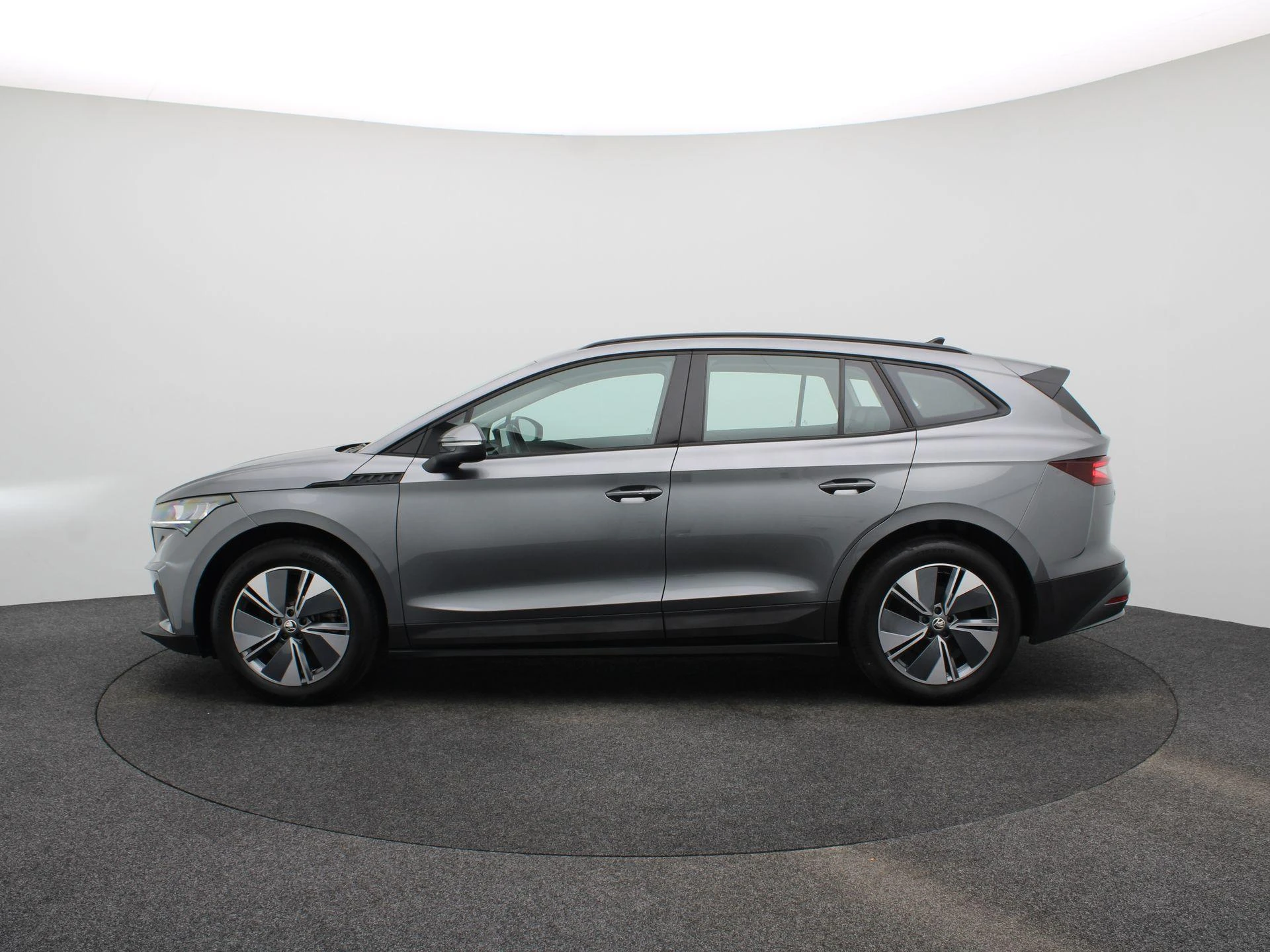 Škoda-Enyaq iV-image-3