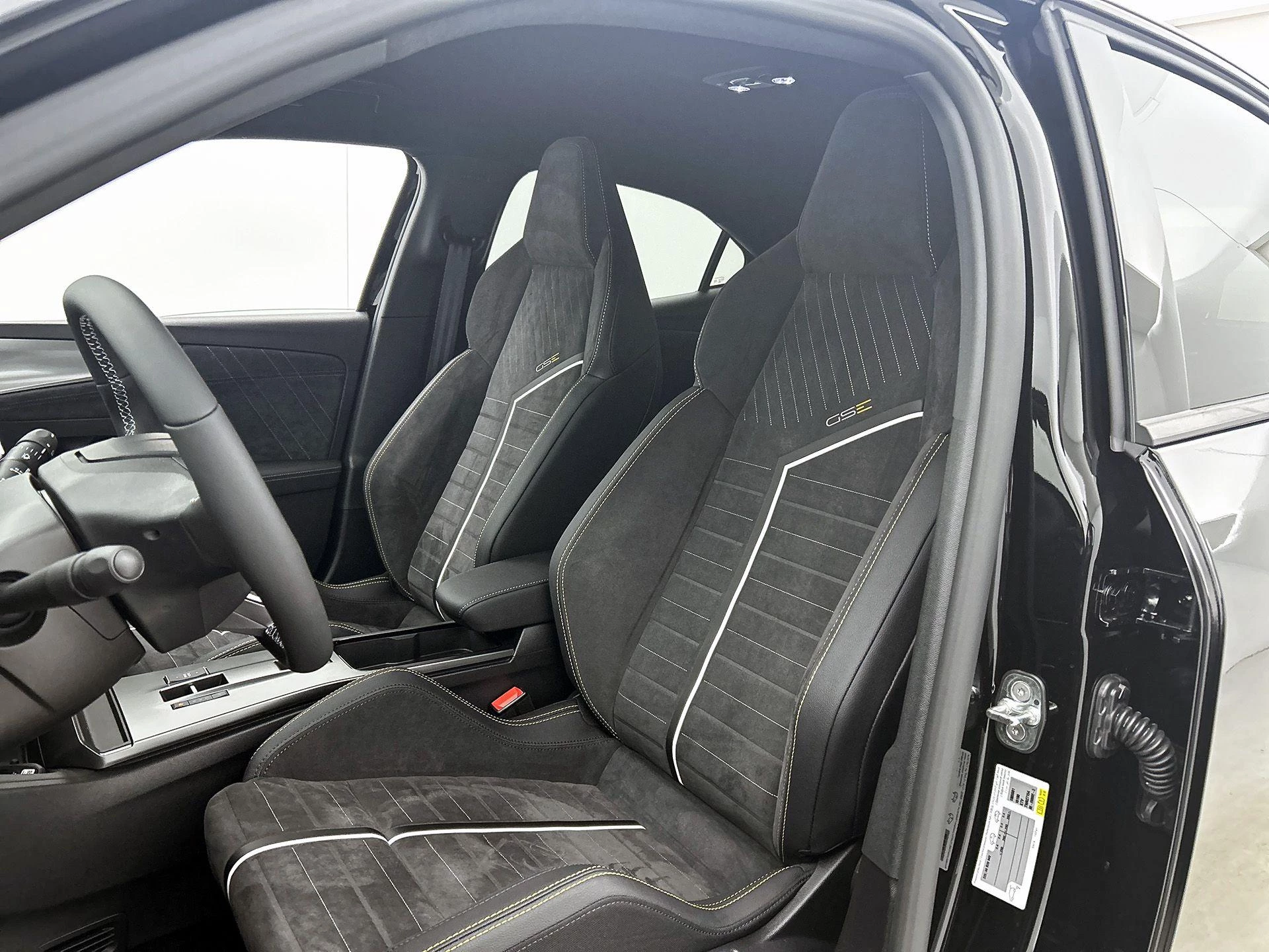 Opel-Mokka-e-image-35