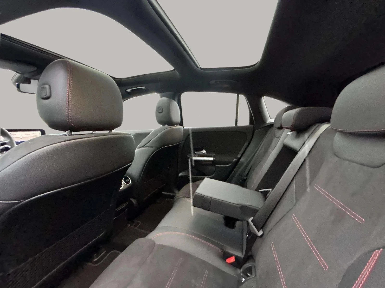 Mercedes-Benz-EQA-image-13