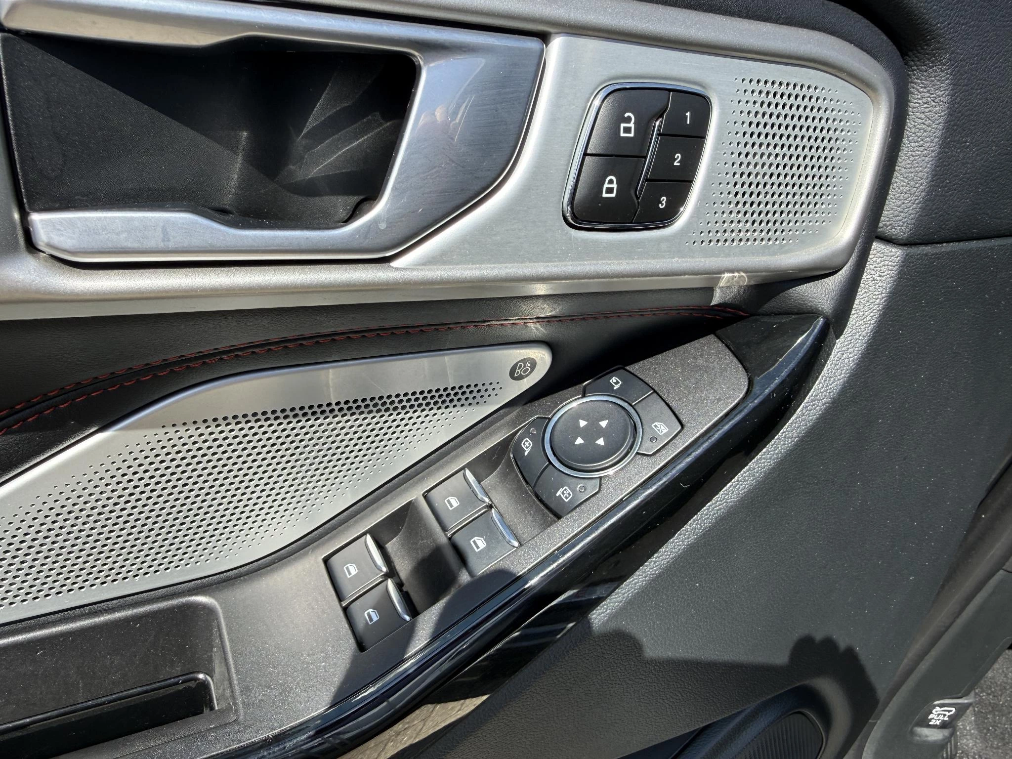 Ford-Explorer-image-19