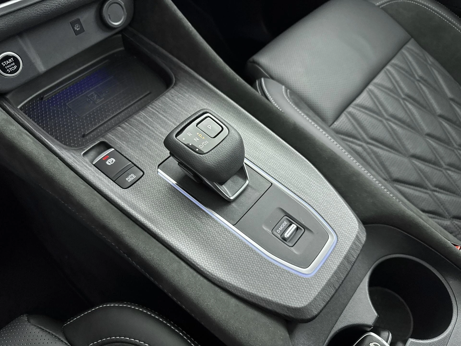 Nissan-QASHQAI-image-24