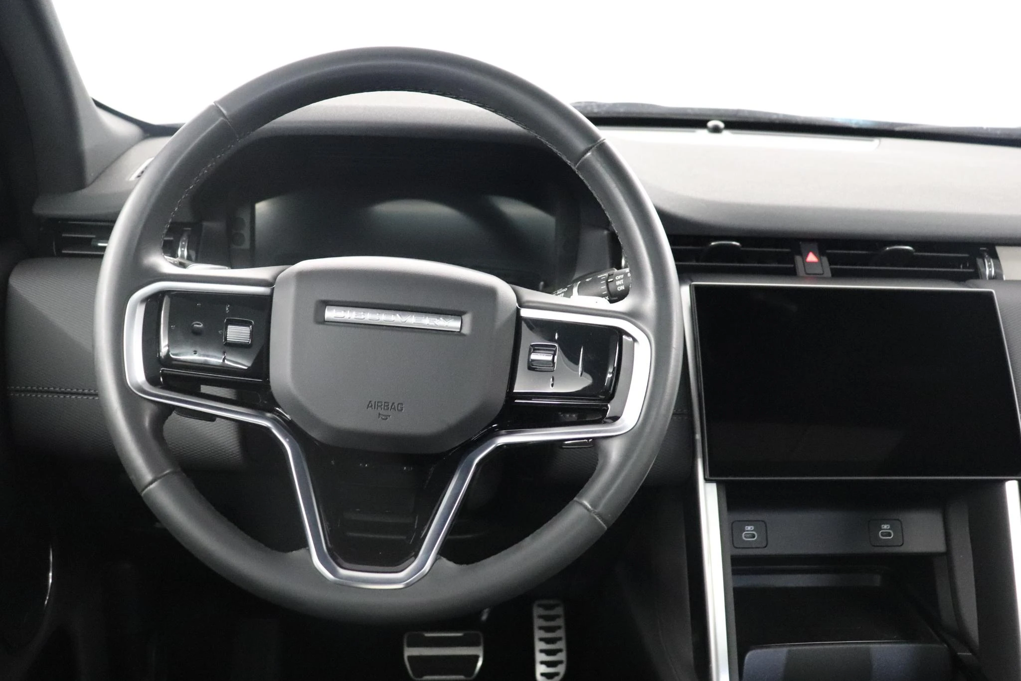 Land Rover-Discovery Sport-image-15