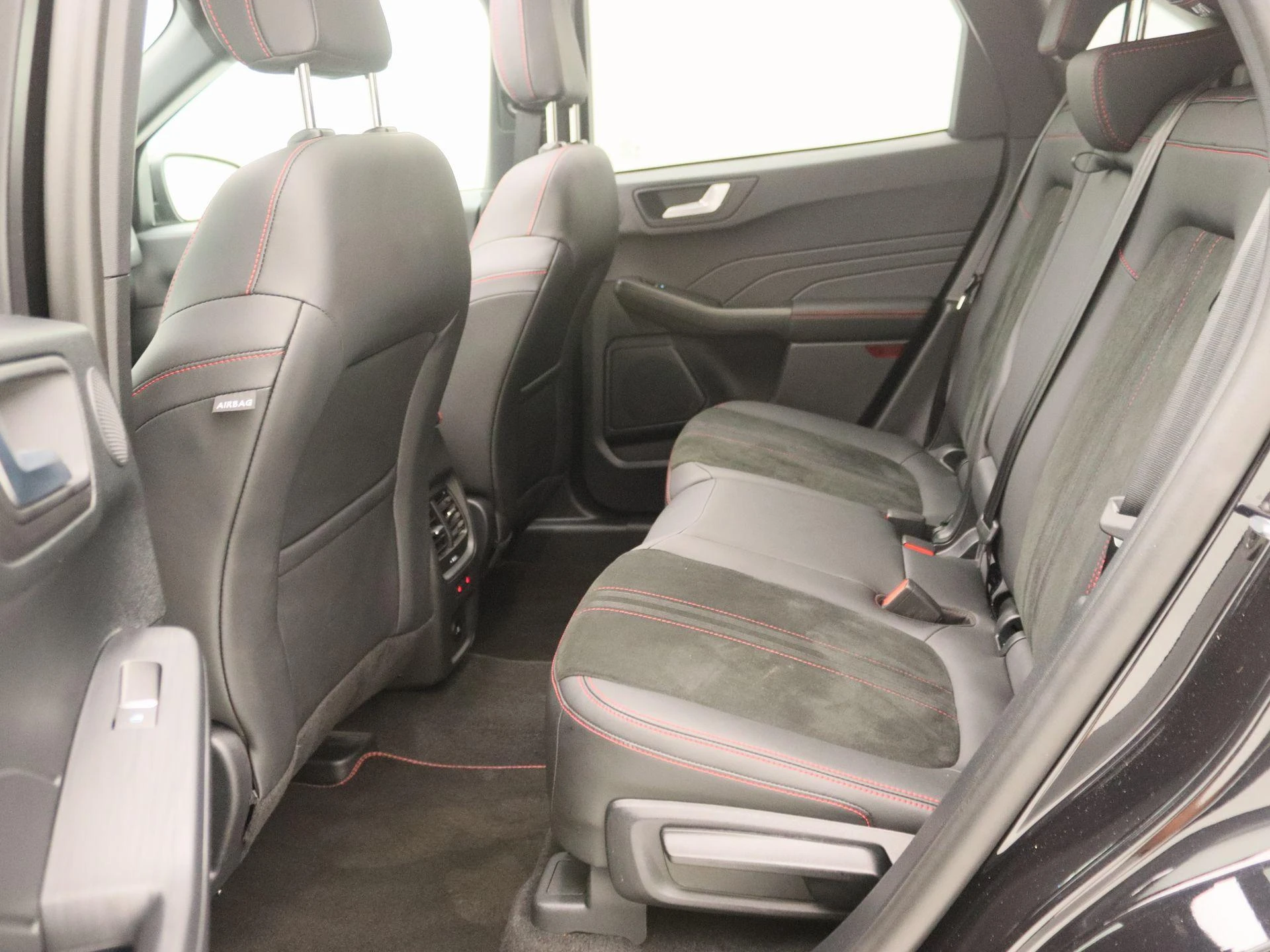 Ford-Kuga-image-13