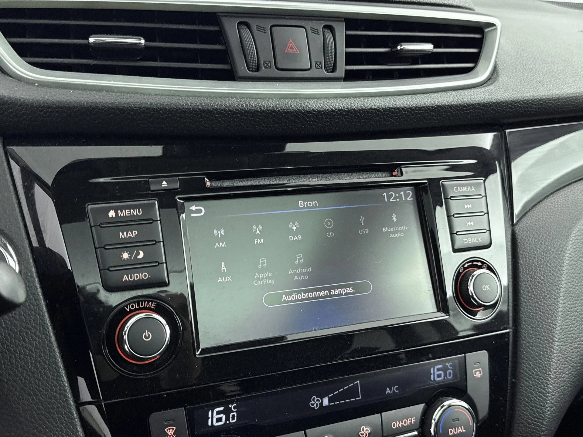 Nissan-QASHQAI-image-11