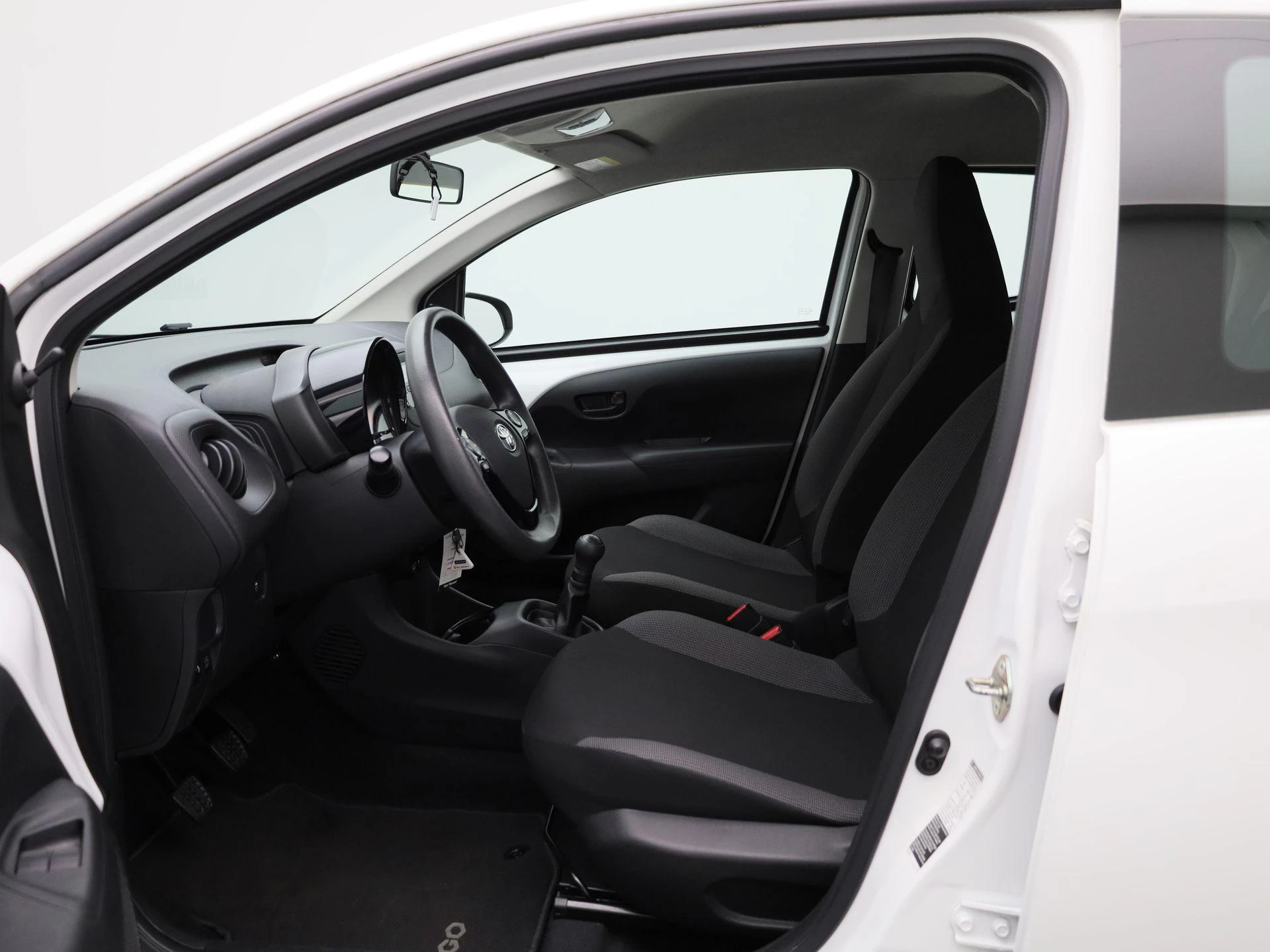 Toyota-Aygo-image-8