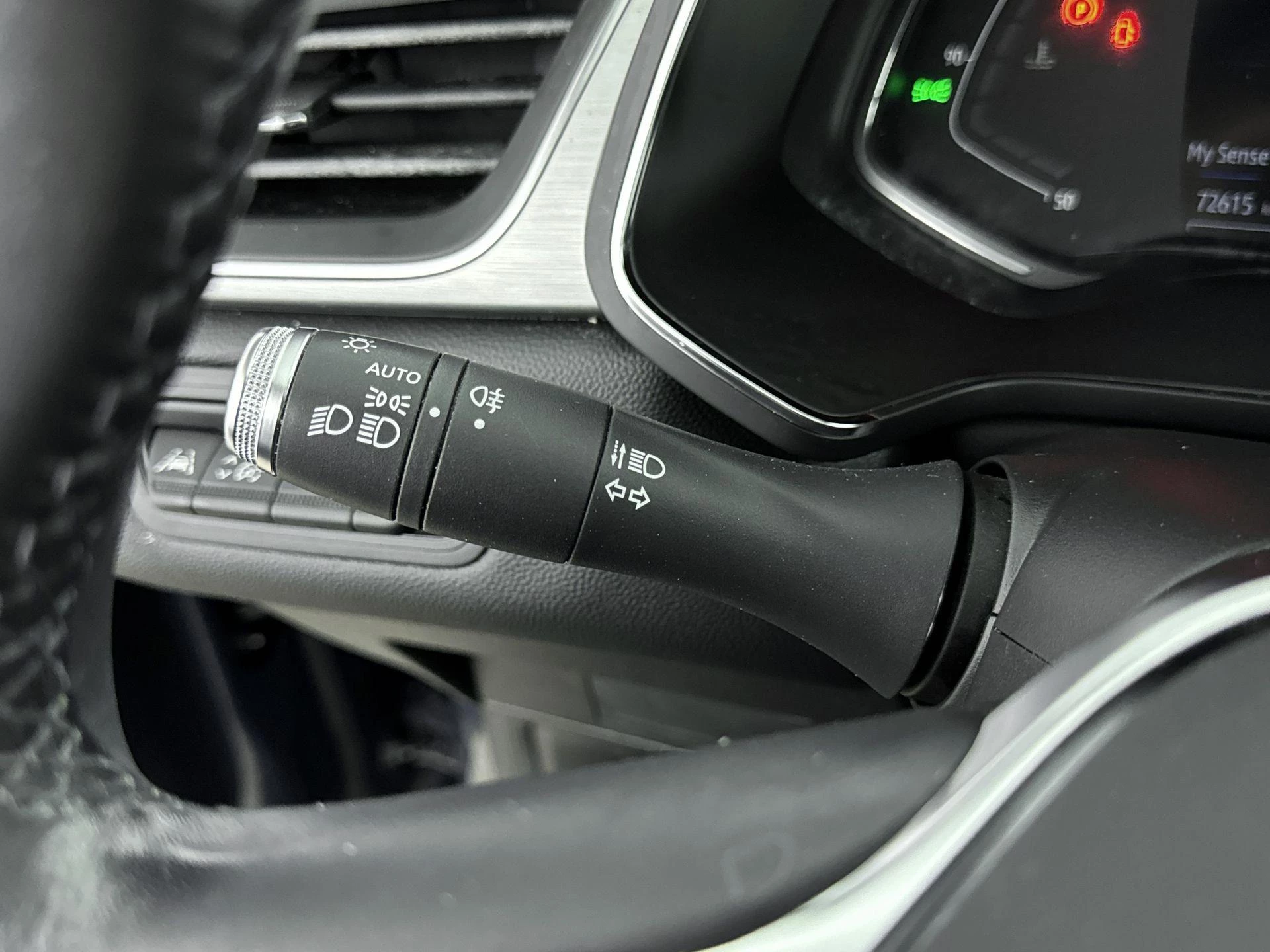 Renault-Captur-image-10