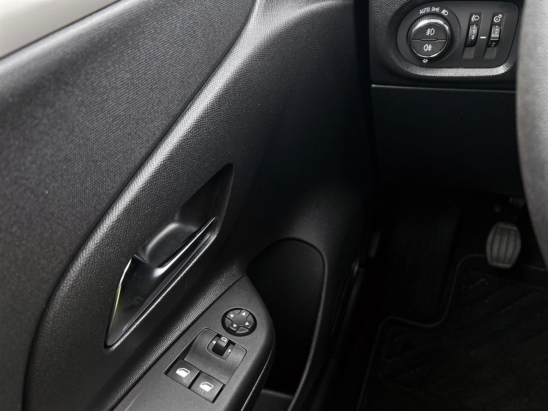 Opel-Corsa-image-24