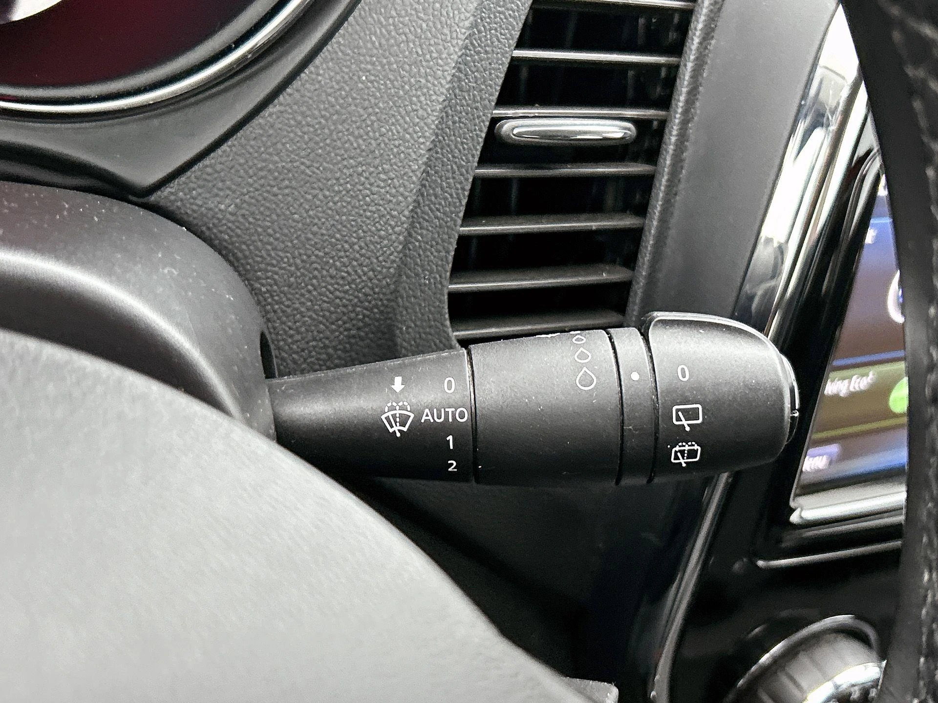Renault-Captur-image-8