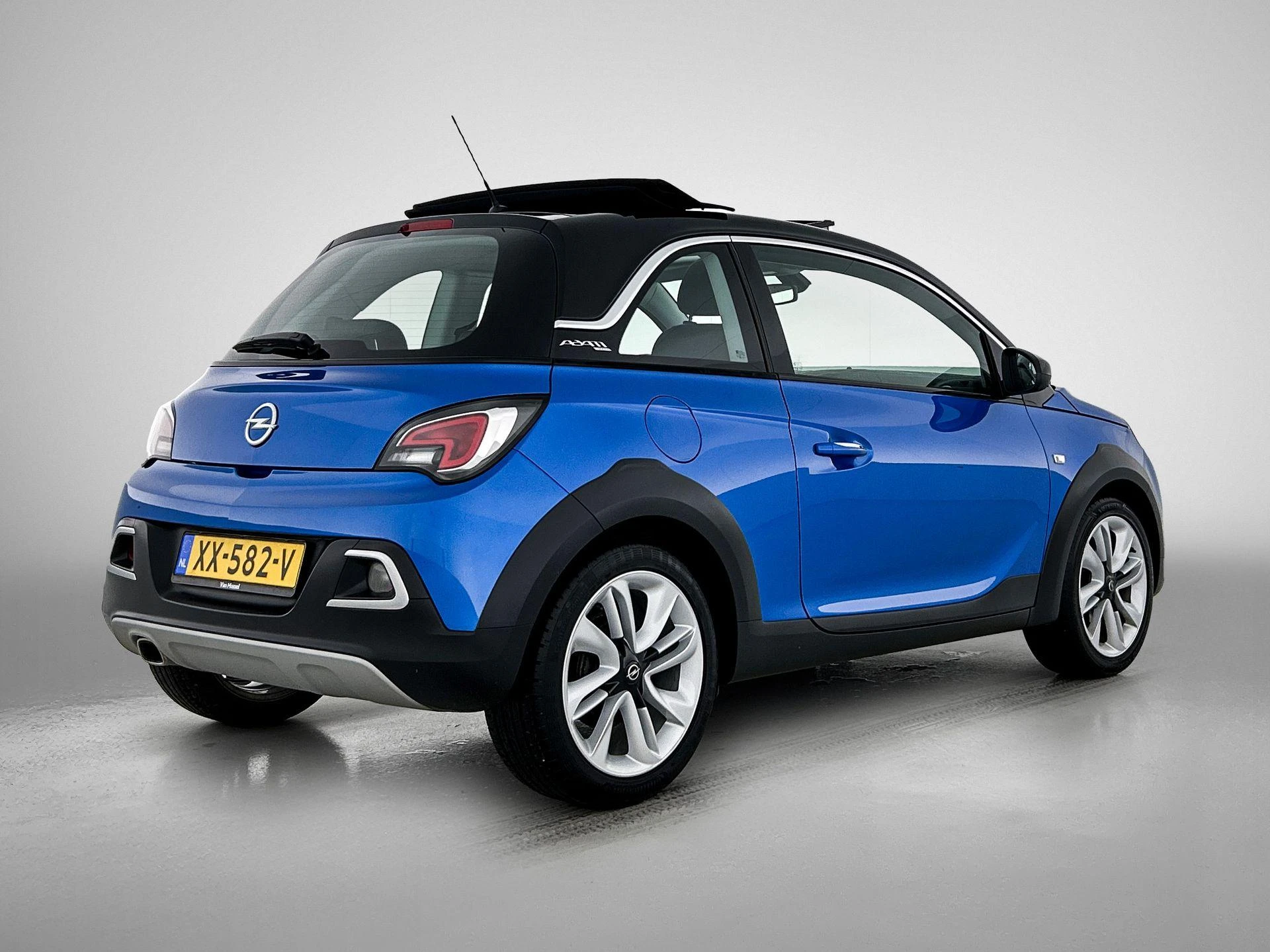 Opel ADAM 1.0 Turbo Rocks BlitZ