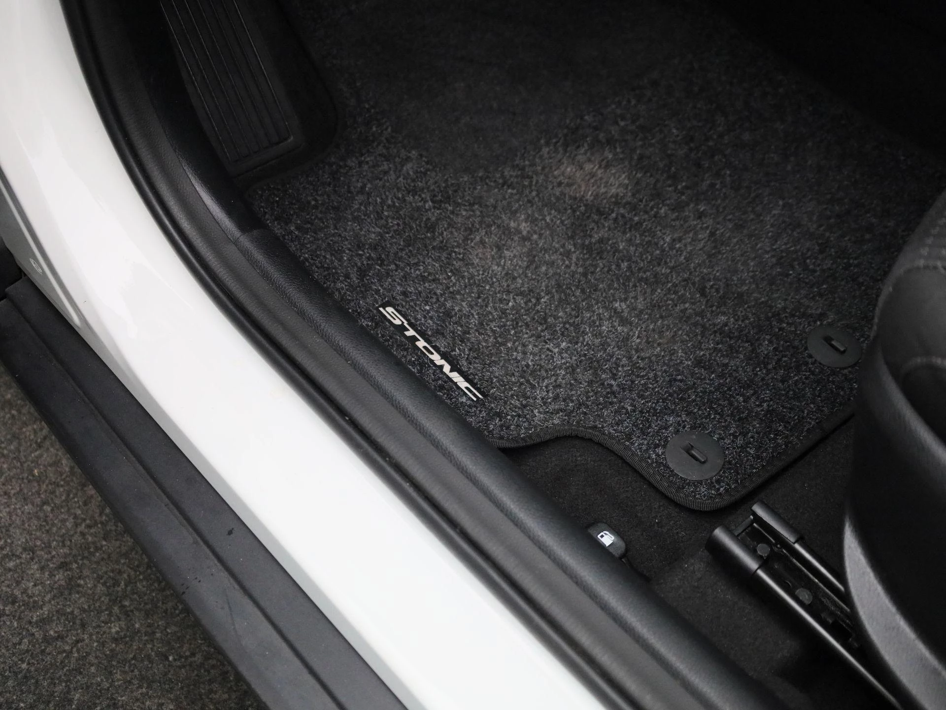 Kia-Stonic-image-27