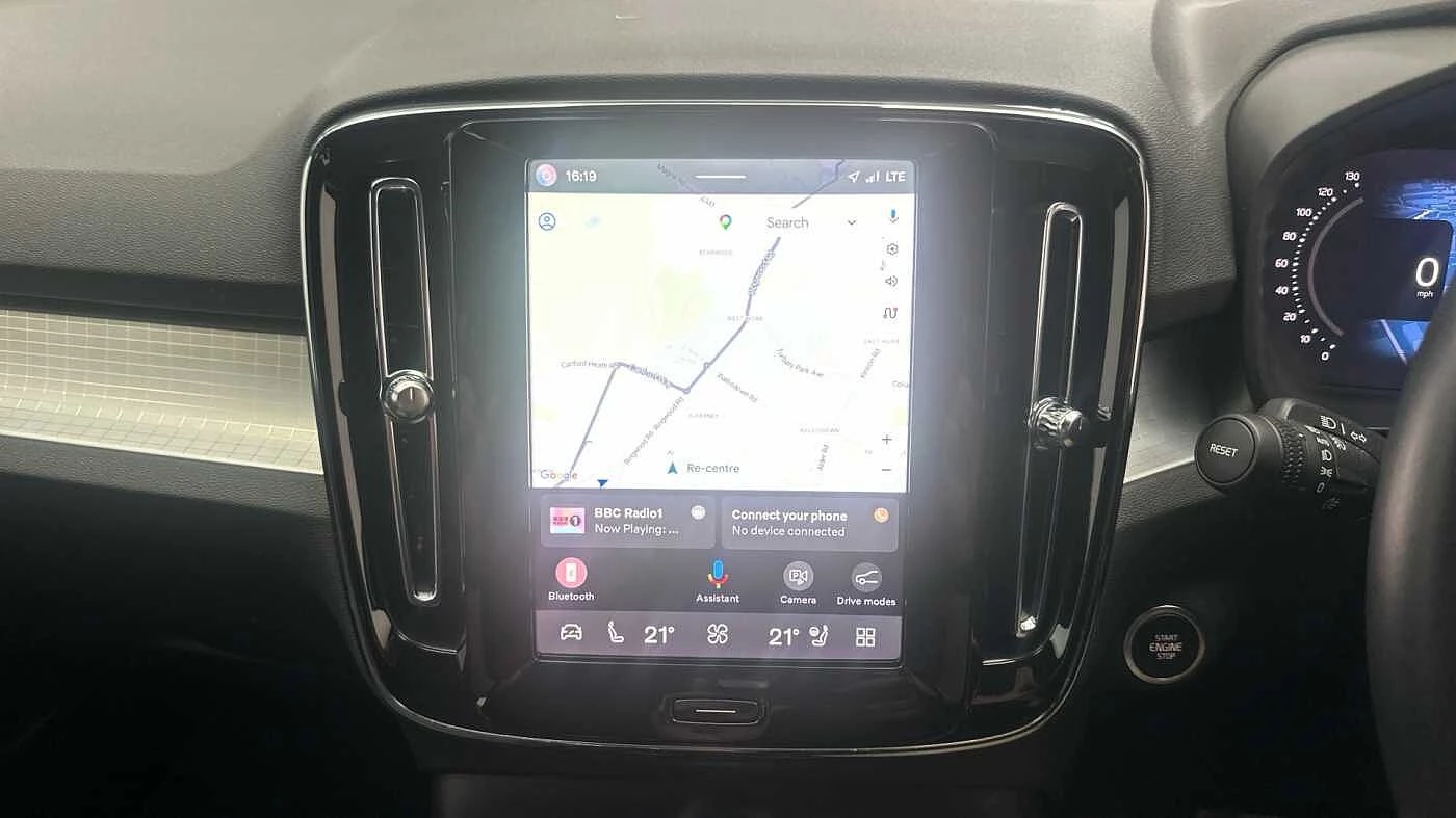 Volvo-XC40-image-13