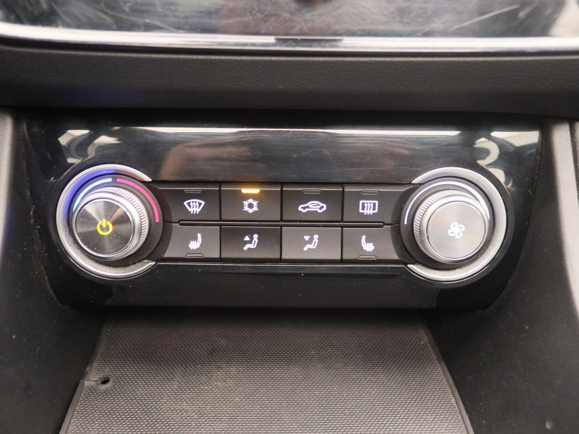 MG ZS EV